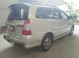 Toyota Innova 2.0E 2016 - Bán xe Toyota Innova 2.0E 2016, màu bạc còn quá mới