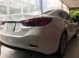 Mazda 6 2.0 AT 2016 - Cần bán gấp Mazda 6 2.0 AT năm 2016, màu trắng số tự động