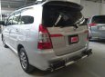 Toyota Innova 2.0E 2016 - Bán xe Toyota Innova 2.0E 2016, màu bạc còn quá mới