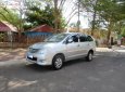 Toyota Innova 2.0MT 2010 - Cần bán gấp Toyota Innova 2.0MT năm sản xuất 2010, màu bạc