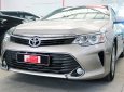 Toyota Camry  2.5Q  2015 - Bán xe Camry 2.5Q SX 2015, giảm giá sâu 30tr cho KH thiện chí