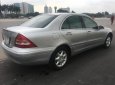 Mercedes-Benz C class C200 2004 - Bán xe Mercedes-Benz C class năm 2004 màu bạc, giá chỉ 225 triệu