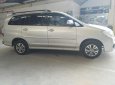 Toyota Innova 2.0E 2016 - Bán xe Toyota Innova 2.0E 2016, màu bạc còn quá mới