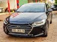 Hyundai Elantra 1.6 2016 - Bán xe Hyundai Elantra 1.6 sản xuất 2016, màu đen như mới  