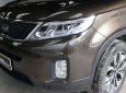 Kia Sorento 2.4AT 2016 - Bán xe Kia Sorento 2.4AT năm 2016, màu nâu, 736tr