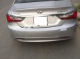 Hyundai Sonata 2010 - Cần bán Hyundai Sonata năm sản xuất 2010, màu bạc, xe nhập khẩu, full option