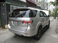 Toyota Fortuner 2016 - Gia đình cần bán Fortuner 2016, số sàn, máy dầu, màu bạc, gia đình sử dụng