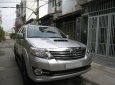 Toyota Fortuner 2016 - Gia đình cần bán Fortuner 2016, số sàn, máy dầu, màu bạc, gia đình sử dụng