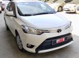 Toyota Vios E 2017 - Bán Vios 2017 số sàn màu trắng, trả góp, giá giảm tốt