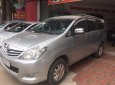 Toyota Innova 2010 - Cần bán gấp Toyota Innova đời 2010, màu bạc, giá chỉ 465 triệu