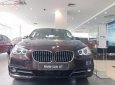 BMW 5 Series 528i GT 2017 - Cần bán BMW 5 Series 528i GT sản xuất năm 2017, màu đỏ, Sở hữu thiết kế sang trọng, đẳng cấp