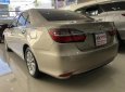 Toyota Camry 2.0 E 2016 - Bán Toyota Camry 2.0 E năm sản xuất 2016, màu vàng cát