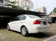 BMW 3 Series 320i 2011 - Bán BMW 320i 2011, màu trắng đen, đi 40000km