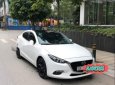 Mazda 3 1.5 Facelift 2017 - Bán xe Mazda 3 1.5 Facelift năm 2017, màu trắng giá cạnh tranh