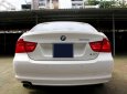 BMW 3 Series 320i 2011 - Bán BMW 320i 2011, màu trắng đen, đi 40000km