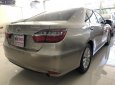 Toyota Camry 2.0 E 2016 - Bán Toyota Camry 2.0 E năm sản xuất 2016, màu vàng cát