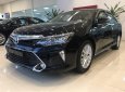 Toyota Camry 2.0E 2018 - Bán xe Toyota Camry 2.0E đời 2018, màu đen, giá chỉ 997 triệu