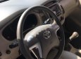 Toyota Innova 2.0E 2016 - Cần bán xe Toyota Innova 2.0E sản xuất năm 2016, màu bạc số sàn, giá chỉ 628 triệu