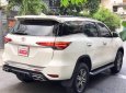 Toyota Fortuner 2018 - Bán ô tô Toyota Fortuner sản xuất năm 2018, màu trắng, nhập khẩu