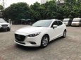 Mazda 3 2017 - Bán ô tô Mazda 3 đời 2017, màu trắng, 675tr