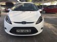 Ford Fiesta 2011 - Cần bán gấp Ford Fiesta đời 2011, màu trắng số tự động