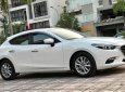 Mazda 3 1.5AT 2017 - Cần bán xe Mazda 3 1.5AT đời 2017, màu trắng chính chủ