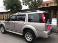 Ford Everest 2.5L 4x2 MT 2014 - Cần bán gấp Ford Everest 2.5L 4x2 MT 2014 số sàn, 600tr