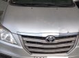 Toyota Innova 2.0E 2016 - Cần bán xe Toyota Innova 2.0E sản xuất năm 2016, màu bạc số sàn, giá chỉ 628 triệu