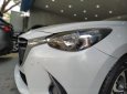 Mazda 2 1.5AT 2016 - Bán ô tô Mazda 2 đời 2016, màu trắng