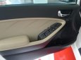 Kia Cerato 2.0 AT 2018 - Cần bán Kia Cerato 2.0 AT đời 2018, màu trắng, giá tốt