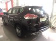 Nissan X trail V Series 2.0 SL Luxury 2018 - Bán Nissan X trail V Series 2.0 SL Luxury năm 2018, màu đen, 931tr