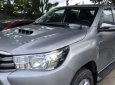 Toyota Hilux   2016 - Bán Toyota Hilux sản xuất 2016, màu bạc, nhập khẩu giá cạnh tranh