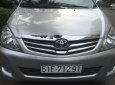 Toyota Innova 2009 - Bán Toyota Innova năm 2009, màu bạc