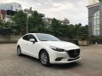Mazda 3 2017 - Bán ô tô Mazda 3 đời 2017, màu trắng, 675tr