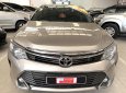 Toyota Camry 2.5Q 2015 - Cần bán Toyota Camry 2.5Q đời 2015, màu nâu vàng, giá yêu thương