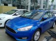 Ford Focus 2018 - Hỗ trợ vay mua xe Ford Focus đời 2018, màu xanh lam, cho KH tỉnh Tuyên quang. Tặng gói phụ kiện