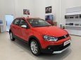 Volkswagen Polo 2018 - Giao ngay Volkswagen Polo 2018, màu đỏ, xe nhập nguyên chiếc, trả trước 145 triệu nhận xe ngay