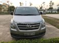 Hyundai Grand Starex Van 2.4 MT 2017 - Bán Hyundai Grand Starex Van 2.4 MT đời 2017, màu xám, xe nhập còn mới