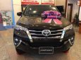 Toyota Fortuner 2018 - Bán Toyota Fortuner năm 2018, màu đen, xe nhập