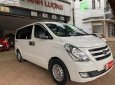 Hyundai Grand Starex 2.4 AT 2016 - Cần bán gấp Hyundai Grand Starex 2.4 AT sản xuất 2016, màu trắng, nhập khẩu nguyên chiếc  