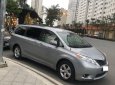 Toyota Sienna LE  2011 - Bán Toyota Sienna LE năm 2011, màu xám (ghi), xe nhập