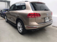 Volkswagen Touareg 2017 - Bán Touareg 2017, giá 2386tr, LH 0921133889