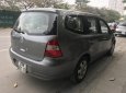 Nissan Grand livina 1.8AT 2011 - Bán xe Nissan Grand livina đời 2011 ĐK 10/2012 màu xám (ghi), giá chỉ 385 triệu