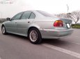 BMW 5 Series 525i 2001 - Cần bán lại xe BMW 5 Series 525i đời 2001, màu xanh lam số tự động 