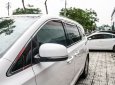 Kia Sedona 2018 - Cần bán Kia Sedona năm sản xuất 2018, màu trắng