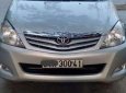 Toyota Innova G 2012 - Cần bán Toyota Innova G năm 2012, màu bạc số sàn