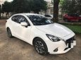 Mazda 2 2016 - Cần bán gấp Mazda 2 đời 2016, màu trắng, nhập khẩu, 460tr