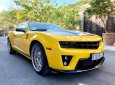 Chevrolet Camaro RS 2011 - Cần bán Chevrolet Camaro RS năm sản xuất 2011, màu vàng, xe nhập