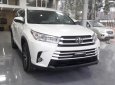 Toyota Highlander LE 2.7L 2016 - Bán Toyota Highlander LE đời 2017, màu trắng, nhập Mỹ