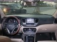 Hyundai Tucson   2.0AT  2017 - Cần bán gấp Hyundai Tucson 2.0AT sản xuất năm 2017, tình trạng hoàn hảo